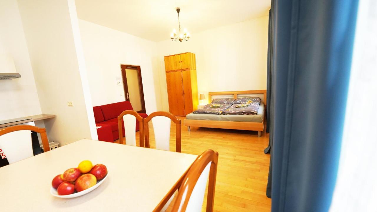 Cozynite Premium Apartment Hernals 1 Wien Ngoại thất bức ảnh